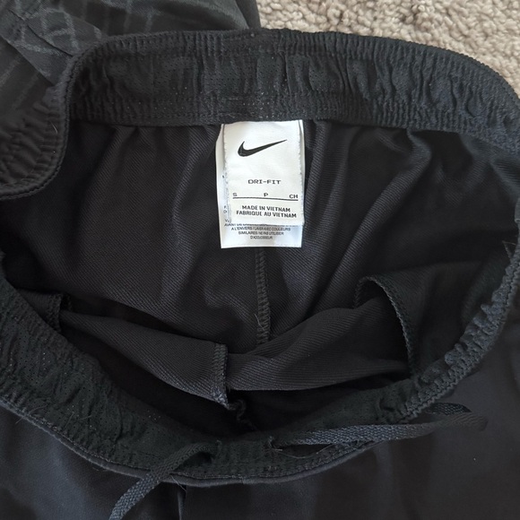 Nike Dri-Fit Sweatpants - Picture 5 of 7